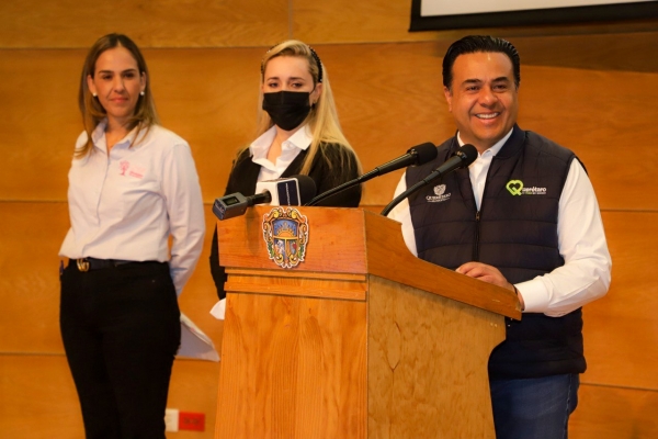 Municipio de Querétaro se une a la lucha contra el cáncer de mama