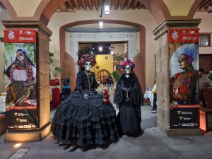 Inauguran 16ª edición del Festival de Día de Muertos