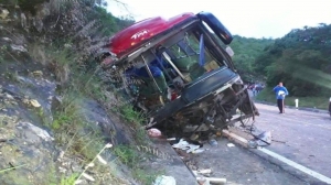 Fatal accidente deja saldo de 13 muertos