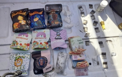 Detienen a sujeto con droga empacada en bolsas de dulces y juguetes