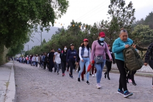 Nutrida participación en la caminata de Misión a Misión