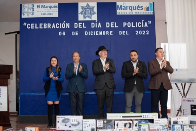 Festejan el Día del Policía en El Marqués