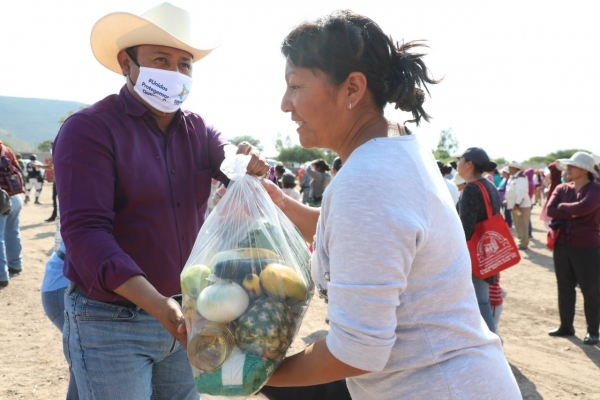 Refrenda 17/a Zona Militar y Guardia Nacional apoyo por emergencia al Municipio de Colón