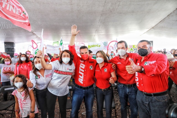 Todos los candidatos tienen un mismo equipo, se llama PRI: Alejandro Moreno