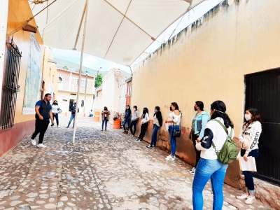 Más de 100 Jóvenes Pretenden Ingresar a la UBBG campus San Joaquín