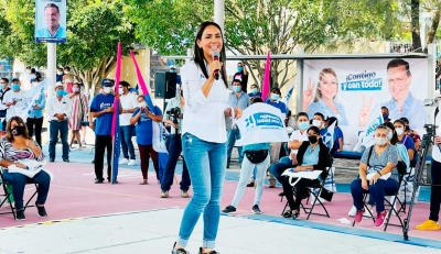 Selene Salazar acompaño a Mauricio Kuri en gira de cierre de campaña por la zona serrana