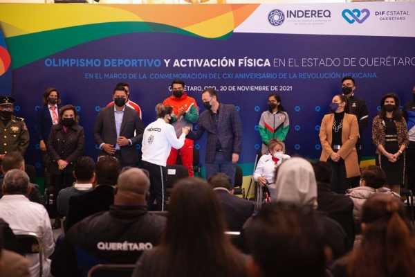 Entrega Gobernador reconocimientos a los atletas ganadores del Premio Estatal del Deporte 2021