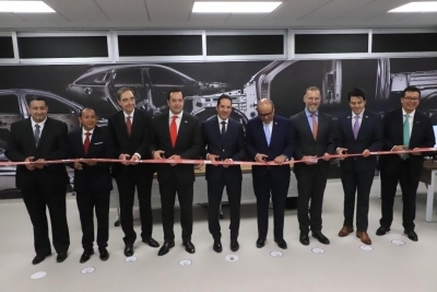 Inaugura Gobernador Laboratorio de Ingeniería Avanzada de General Motors