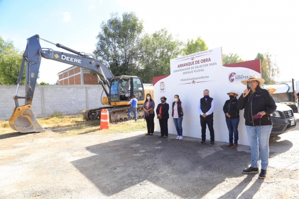 Da arranque Elvia Montes a la construcción de colector de drenaje pluvial.