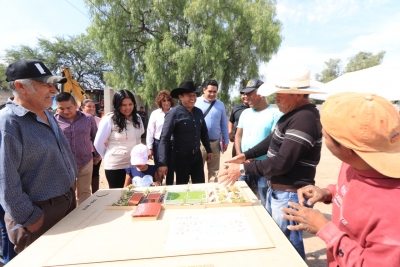 Municipio de Colón y Grupo Sinow colocan la primera piedra un polo de desarrollo social 