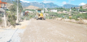 Rehabilitan Camino La Estación-Enramadas en Peñamiller