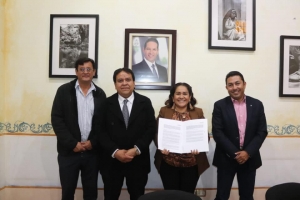 #Tolimán | Firma Convenio Anticorrupción Lupita Alcántara