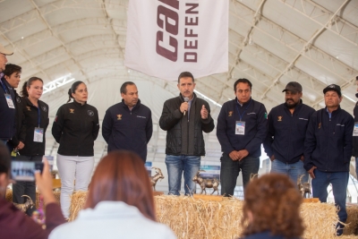 Aplicará UGRQ recursos de la Feria Ganadera para mejoramiento genético de caprinocultura y cunicultura en la entidad