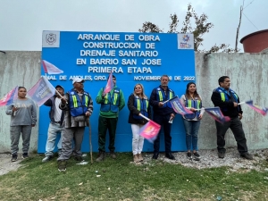 Arranca Lupita Ramírez construcción de Drenaje Sanitario en Barrio San José.