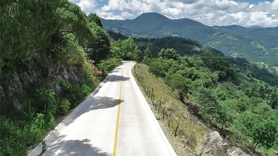 Más de 300 comunidades de la Sierra Gorda enlazadas con la iniciativa vial &quot;Conectando Querétaro&quot;