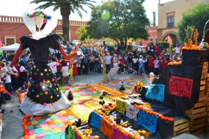 Más de 10 mil visitantes en Festival de Día de Muertos en Cadereyta