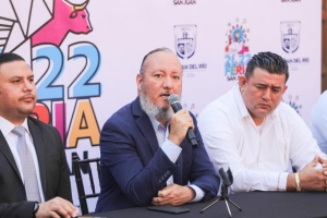 Presentan cartel del Teatro del Pueblo y Palenque de la “Feria San Juan 2022”