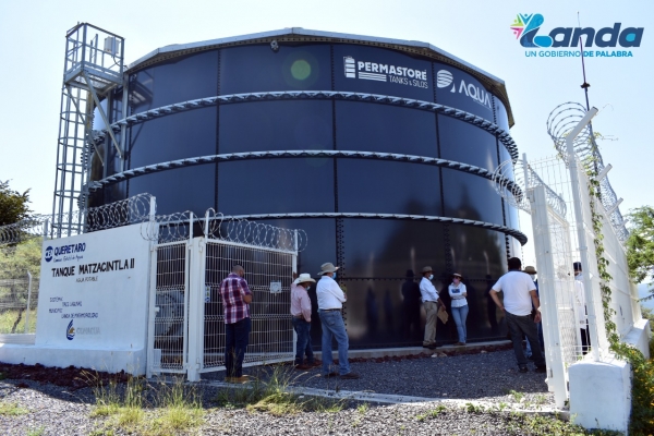 CONAGUA y CEA entregan tanque de agua en Matzacintla II