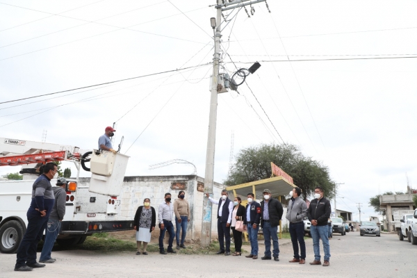 Cierra Colón con obras de infraestructura social y mejoramiento de servicios públicos en Santa Rosa Lima