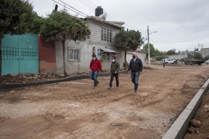 Enrique Vega supervisa obras en San Isidro Miranda y Monte Calamanda