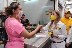 Se compromete Vanesa Garfias con Seguridad municipal para los mercados de la capital