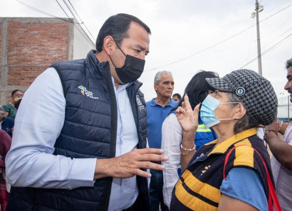 Encabeza Roberto Cabrera rehabilitación de vialidad en Santa Fe