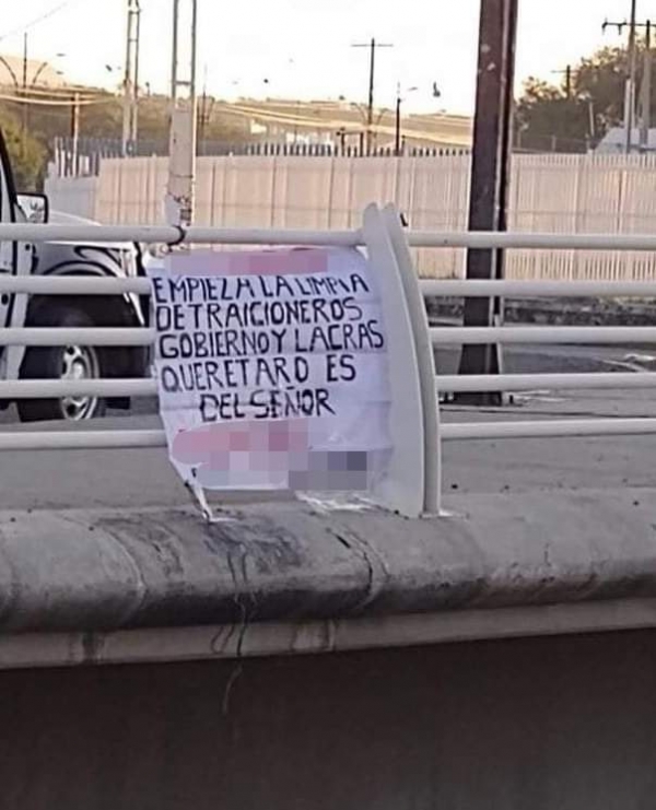 #ÚltimaHora | Detienen a sujetos que colocaban presunta narcomanta en San Juan del Río