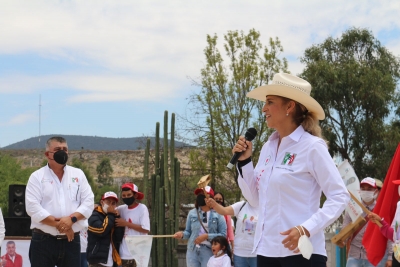 Gestionar recursos para el campo, salud y programas sociales, prioridad de Rosita Olvera