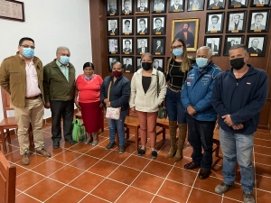 Anuncia Lupita Pérez que se regularizará la colonia La Soledad.