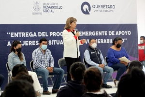 Municipio de Tequisquiapan y Gobierno del Estado entregan apoyos a más de 200 madres en situación de vulnerabilidad