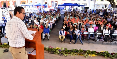 Encabeza Josué Guerrero segunda muestra cultural del adulto mayor