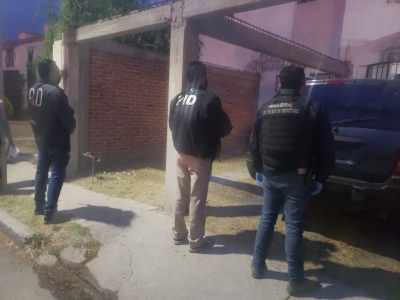 Fingió entregar despensas y robó una casa en SJR