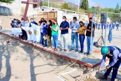 Inicia construcción de techumbre en Boquillas