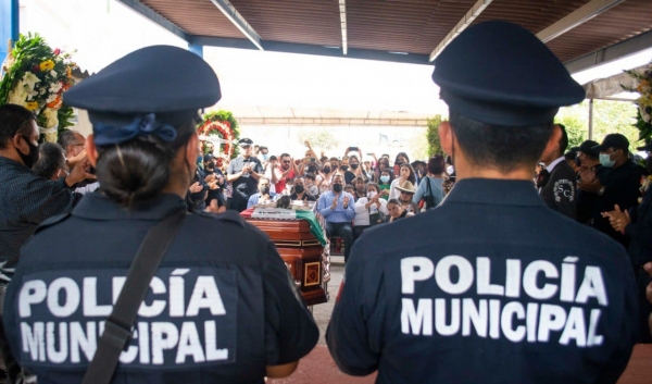 Rinden autoridades municipales homenaje al comandante Medardo Yáñez