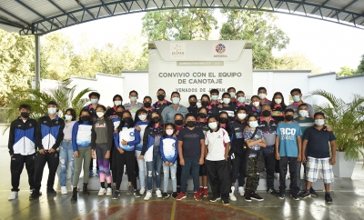 Recibieron un reconocimiento por su Participación de Canotaje en la XXIX Regata de Tuxpan 2021