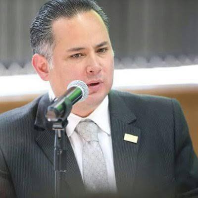 Santiago Nieto se mantendrá en la UIF