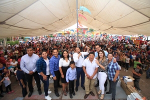 Arranca Alejandro Ochoa gira del Día del Niño y Día de las Madres